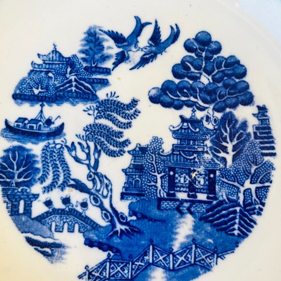 Blue Willow Large Serving Bowl, Unmarked Antique Blue Transferware China - Picture 2 of 16